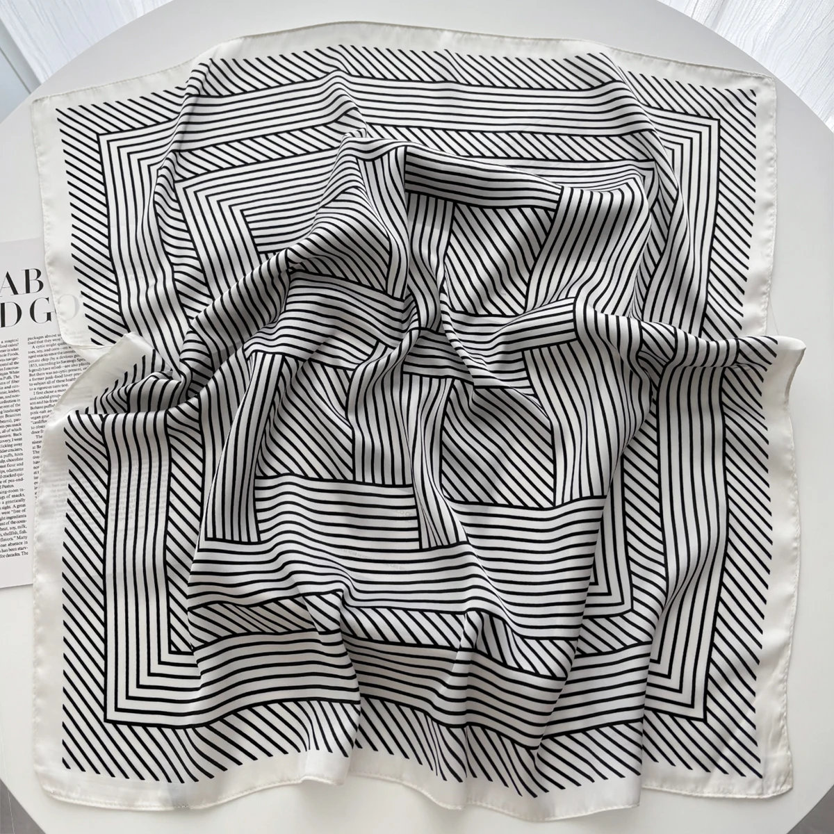 Syal Persegi Motif Bunga Syal  - Face Scarf Mask ulasan dan harga
