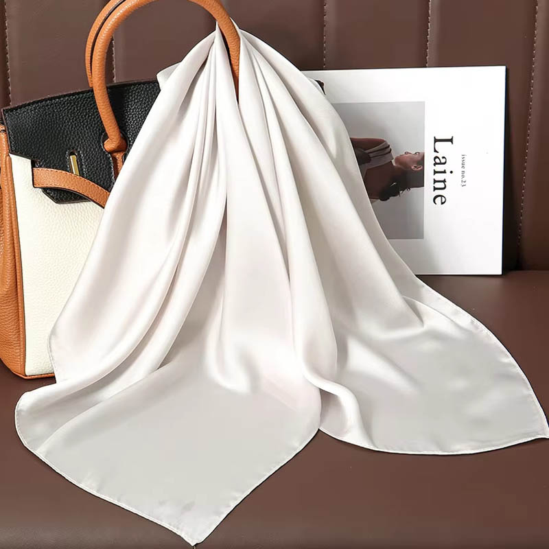 Syal Segi Empat Sutra Warna So - Silk Neck Scarf ulasan dan harga